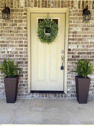 90 SQUIRES GROVE DR, Atoka, TN 38004