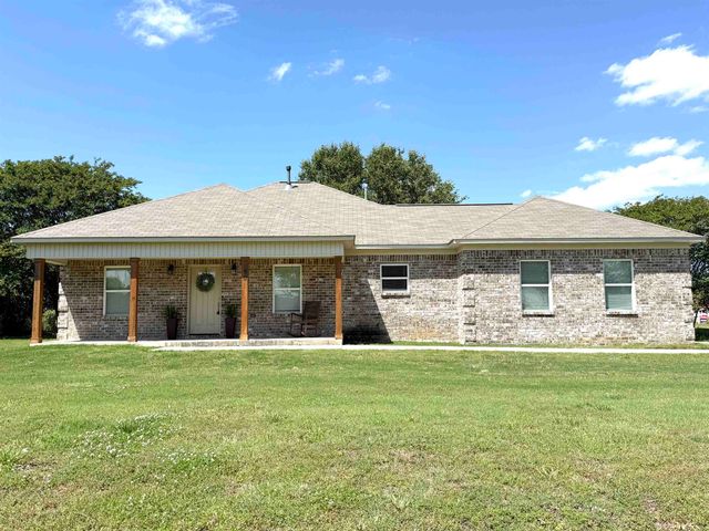 90 SQUIRES GROVE DR, Atoka, TN 38004