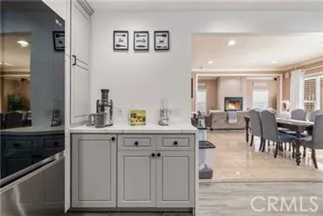 1743 W 79th, Los Angeles, CA 90047