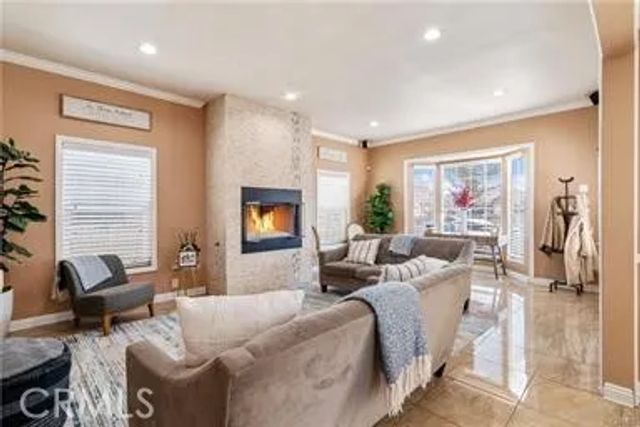 1743 W 79th, Los Angeles, CA 90047