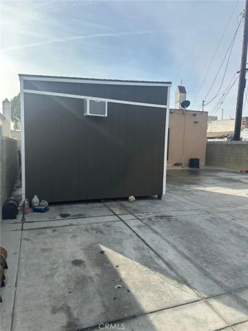 1743 W 79th, Los Angeles, CA 90047