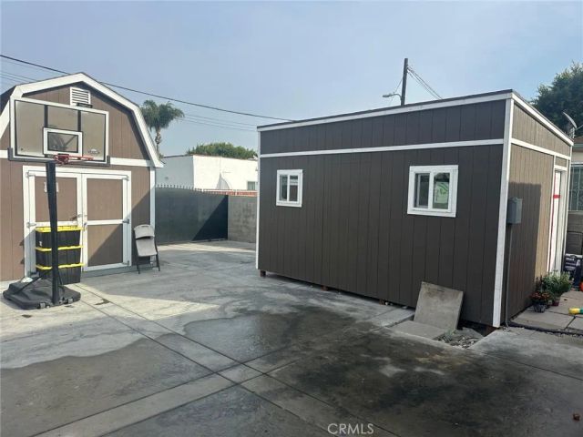 1743 W 79th, Los Angeles, CA 90047