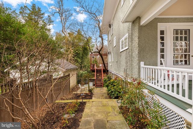 3411 33RD PL NW, Washington, DC 20008