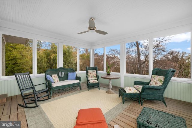 3411 33RD PL NW, Washington, DC 20008