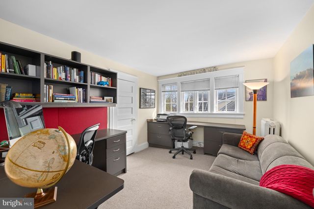 3411 33RD PL NW, Washington, DC 20008