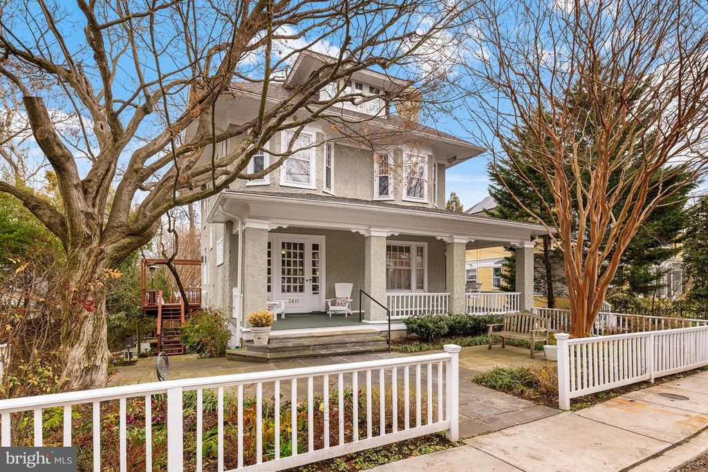 3411 33RD PL NW, Washington, DC 20008