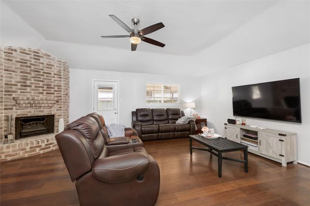 17458 Jolly Boat Drive, Crosby, TX 77532