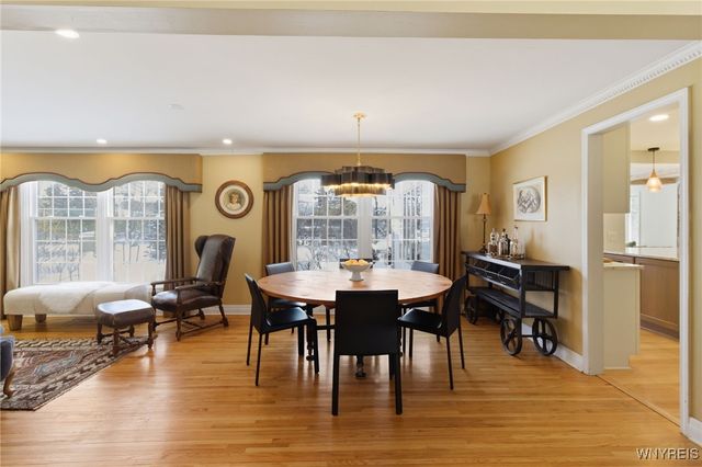 125 Briarhill Road, Amherst, NY 14221