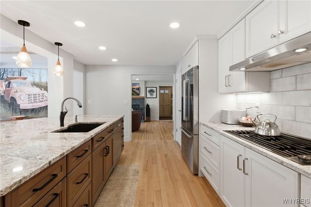 125 Briarhill Road, Amherst, NY 14221