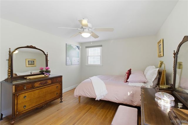 125 Briarhill Road, Amherst, NY 14221