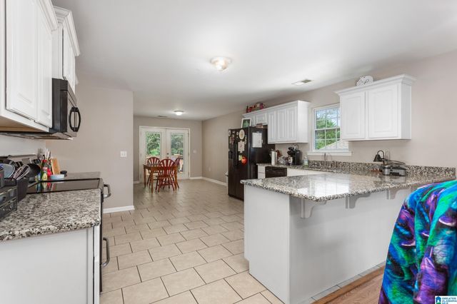 90 LINDY LANE, Oxford, AL 36203