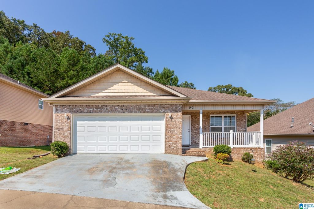 90 LINDY LANE, Oxford, AL 36203