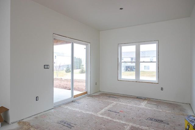 N8912 HARRISVILLE COURT, Menasha, WI 54952