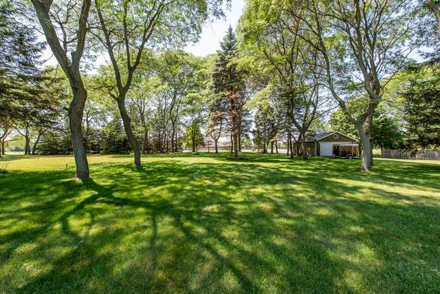 512 Cavin Avenue, Winthrop Harbor, IL 60096