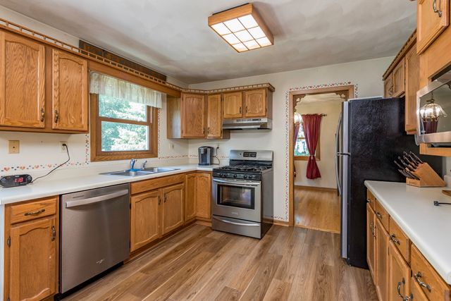512 Cavin Avenue, Winthrop Harbor, IL 60096