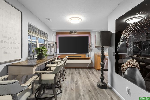 4018 N 26 Street, Omaha, NE 68111