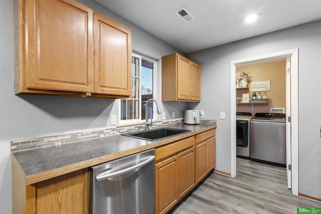 4018 N 26 Street, Omaha, NE 68111