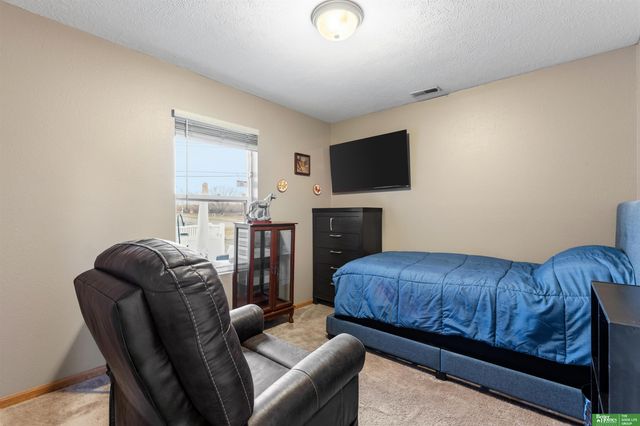 4018 N 26 Street, Omaha, NE 68111