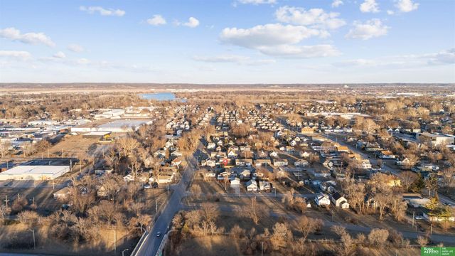 4018 N 26 Street, Omaha, NE 68111