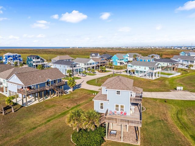 4018 Mendocino Drive, Galveston, TX 77554