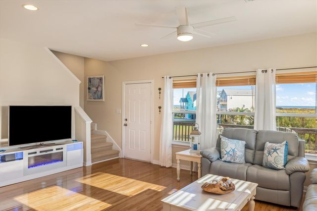 4018 Mendocino Drive, Galveston, TX 77554