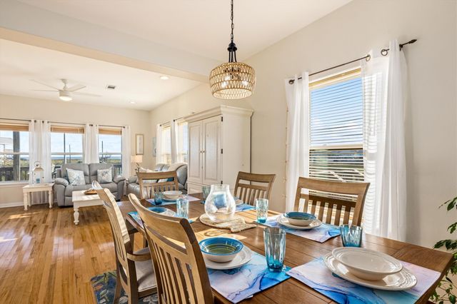 4018 Mendocino Drive, Galveston, TX 77554