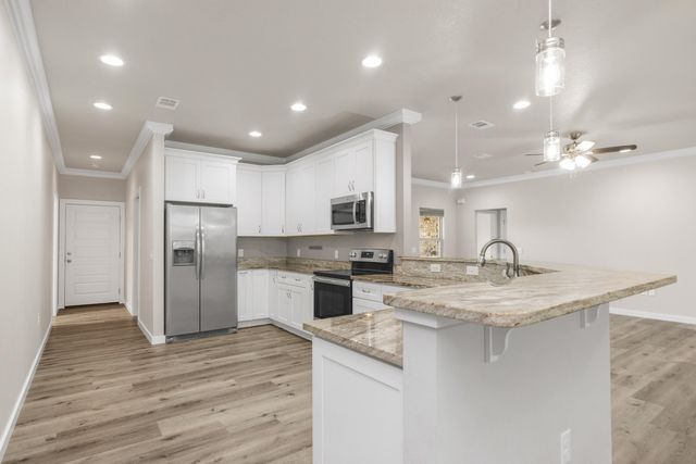 6437 Amanda Court, Crestview, FL 32536