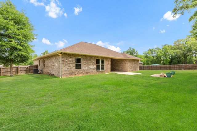 6437 Amanda Court, Crestview, FL 32536