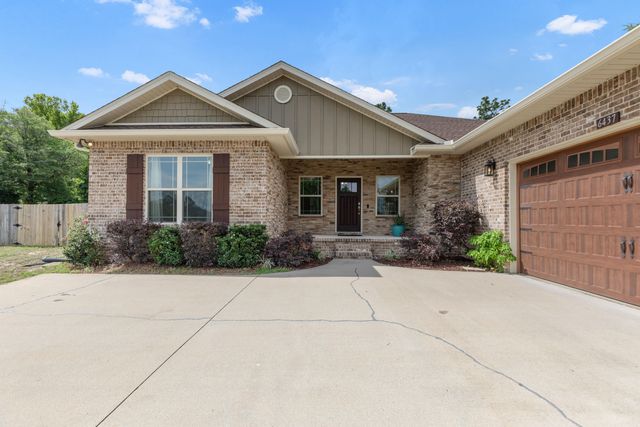6437 Amanda Court, Crestview, FL 32536