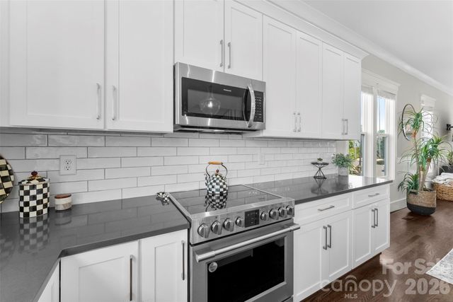 543 Greystone Road, Charlotte, NC 28209