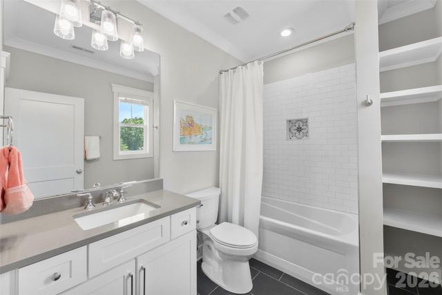 543 Greystone Road, Charlotte, NC 28209