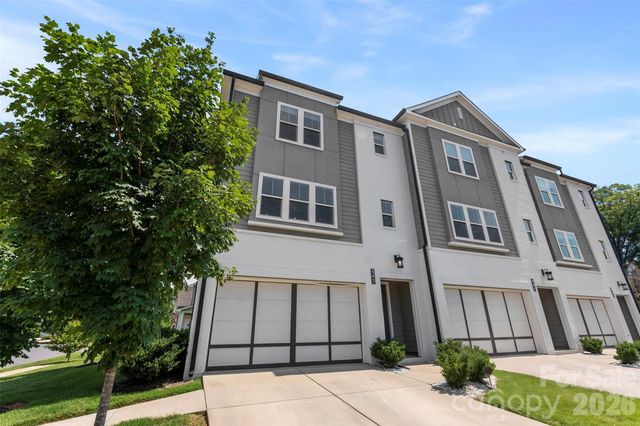 543 Greystone Road, Charlotte, NC 28209