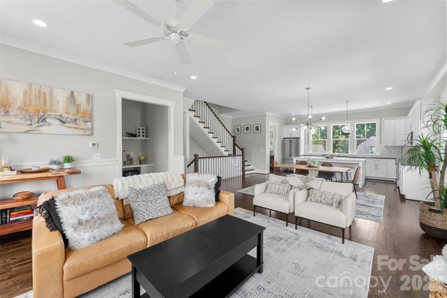543 Greystone Road, Charlotte, NC 28209