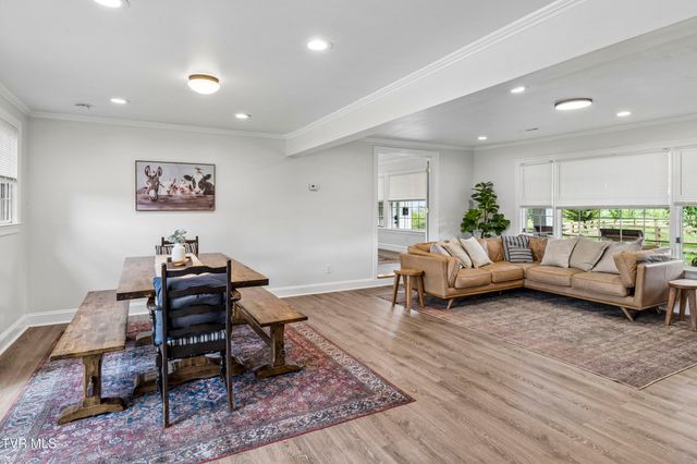 143 Watauga Flats Road, Johnson City, TN 37601