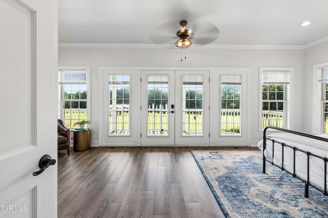 143 Watauga Flats Road, Johnson City, TN 37601