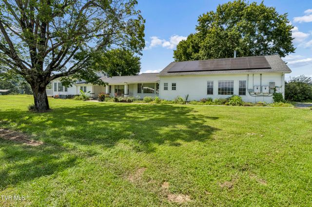 143 Watauga Flats Road, Johnson City, TN 37601