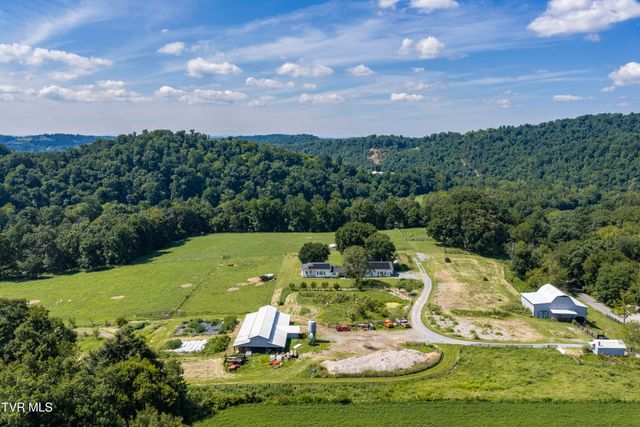 143 Watauga Flats Road, Johnson City, TN 37601