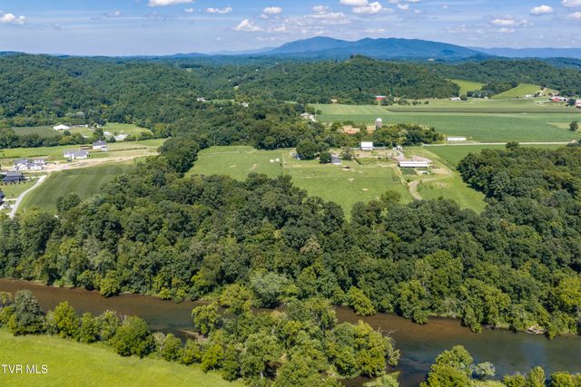 143 Watauga Flats Road, Johnson City, TN 37601