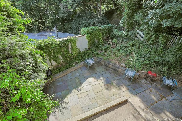 3 Linden Place, Tarrytown, NY 10591
