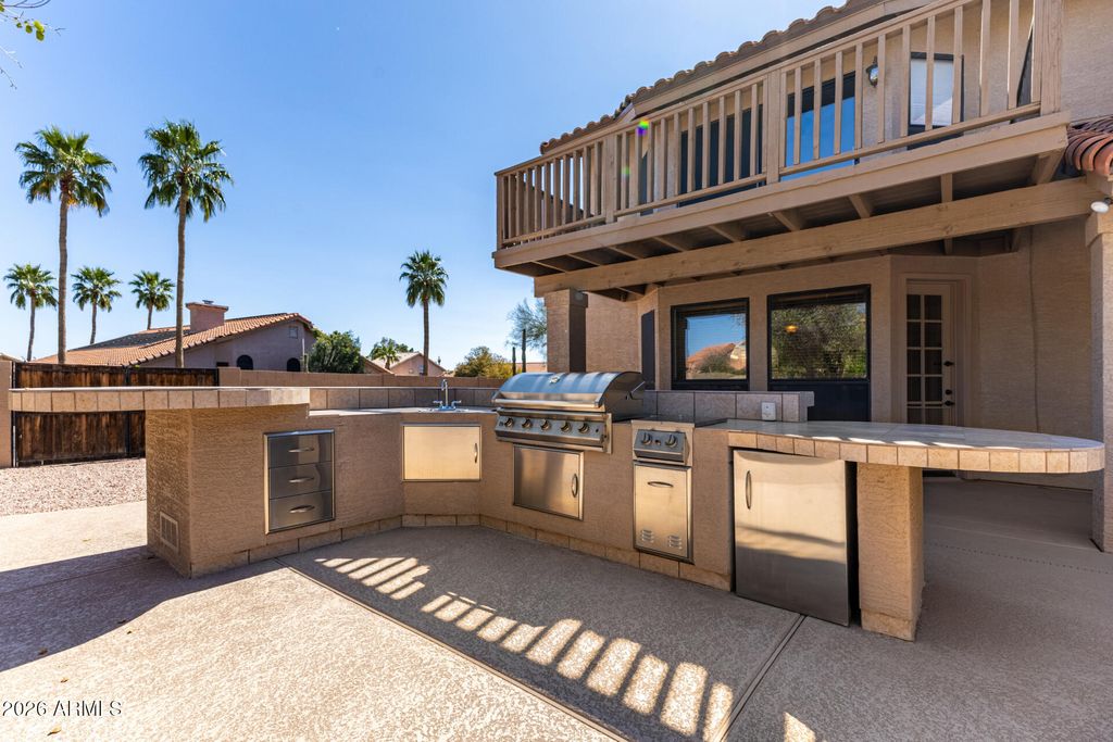 Image 26 of property listing at 3326 E ROCKY SLOPE Drive, Phoenix, AZ 85044