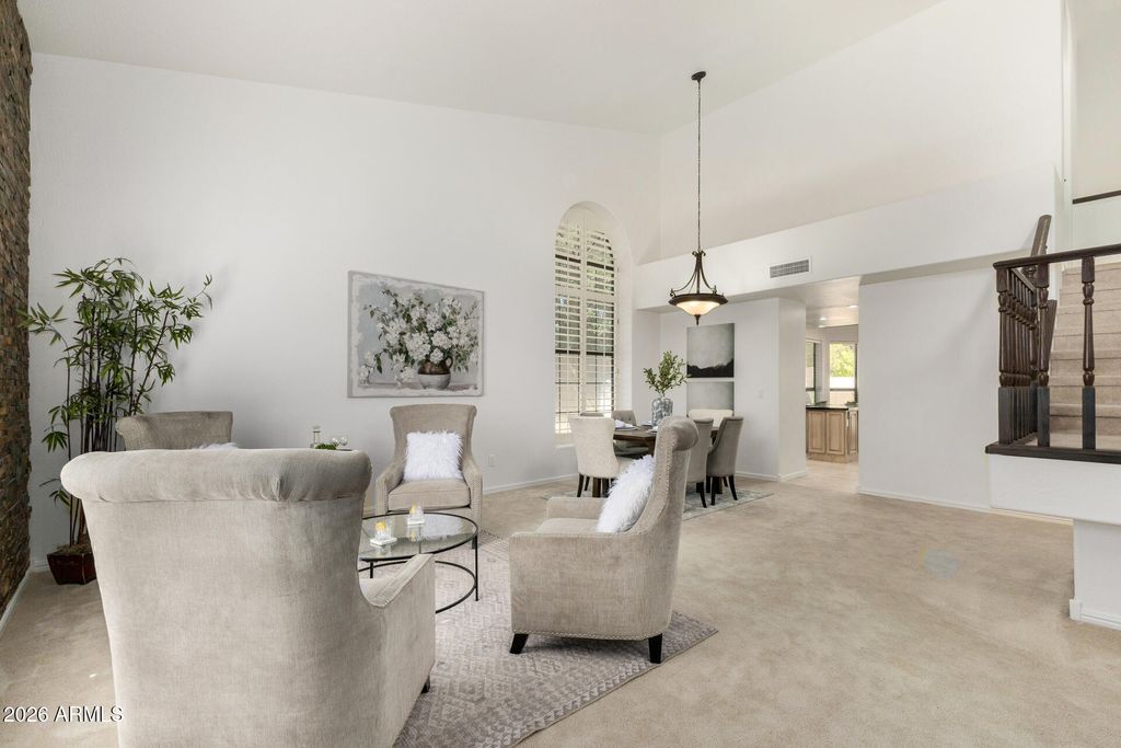 Image 3 of property listing at 3326 E ROCKY SLOPE Drive, Phoenix, AZ 85044