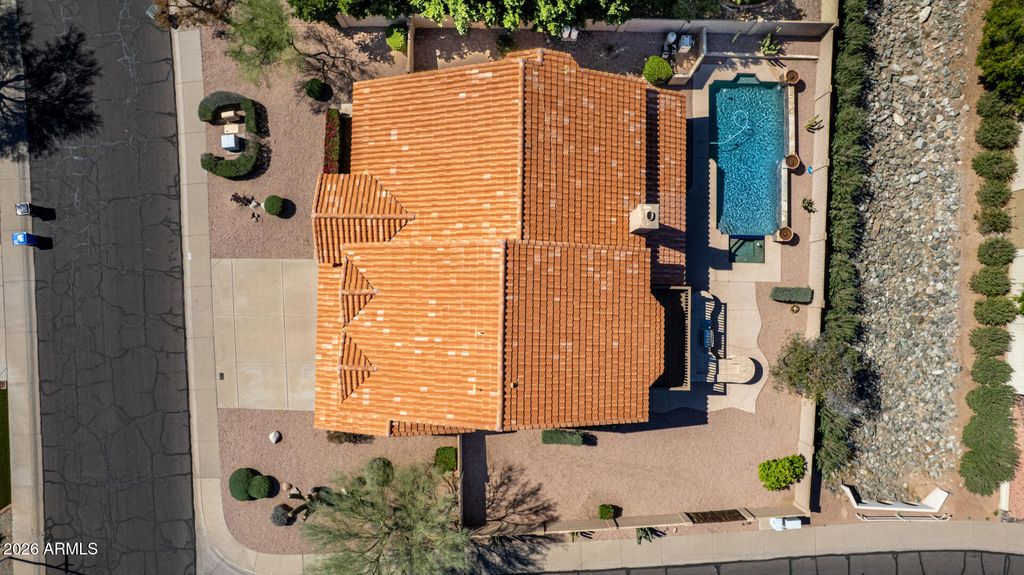 Image 32 of property listing at 3326 E ROCKY SLOPE Drive, Phoenix, AZ 85044