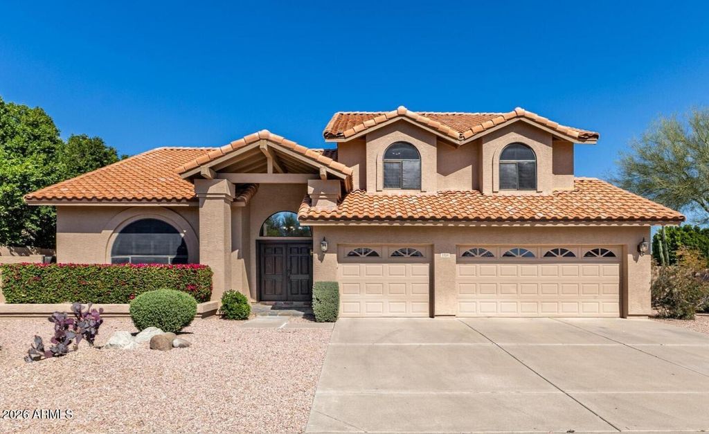 Image 33 of property listing at 3326 E ROCKY SLOPE Drive, Phoenix, AZ 85044