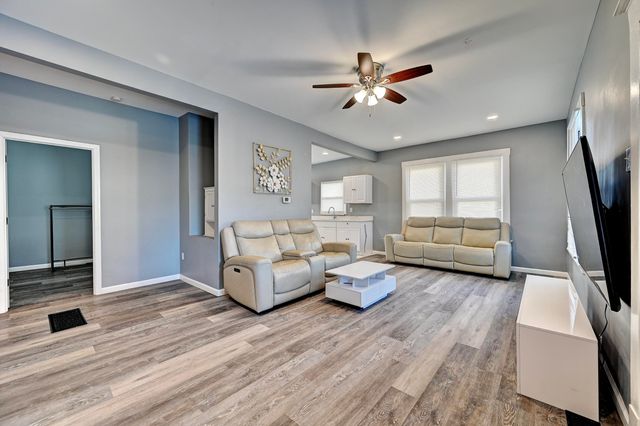 227 Highland Avenue, Fort Mitchell, KY 41017