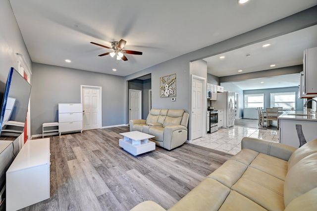 227 Highland Avenue, Fort Mitchell, KY 41017