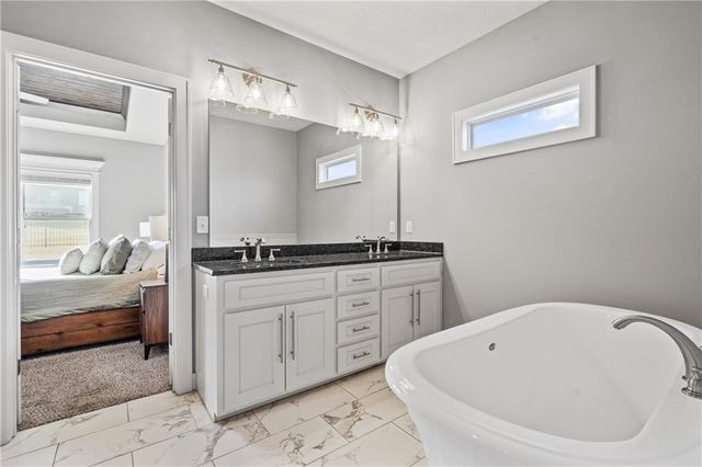 13105 W 171st Street, Overland Park, KS 66221