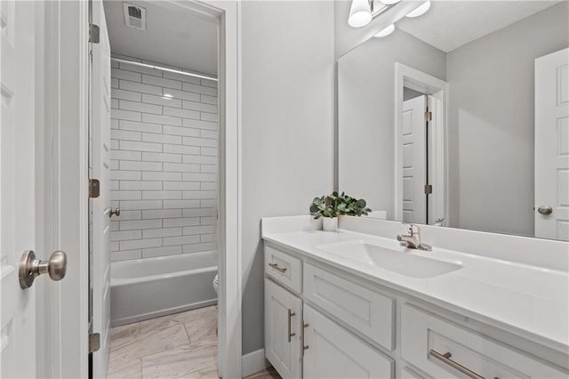 13105 W 171st Street, Overland Park, KS 66221