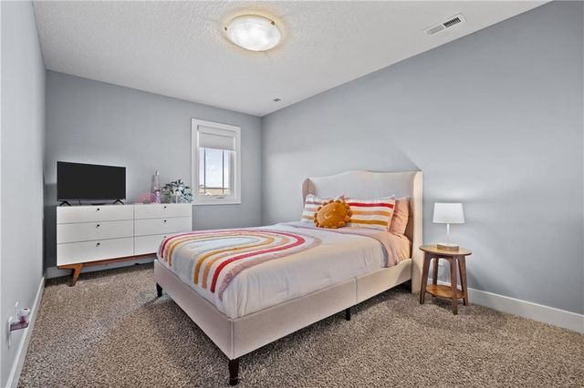 13105 W 171st Street, Overland Park, KS 66221