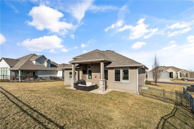 13105 W 171st Street, Overland Park, KS 66221