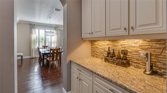 105 MOBBLY BAY DRIVE, Oldsmar, FL 34677